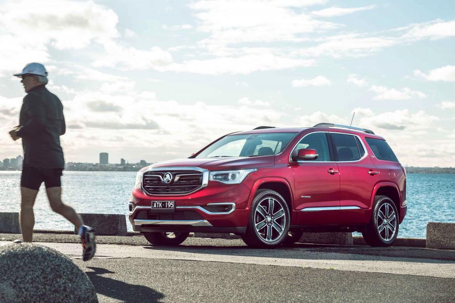  Holden Acadia LTZ-V 2018 года  (фото 1 из 11)